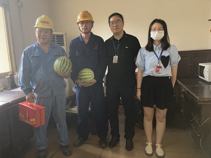 南昌市國昌環(huán)保科技有限公司開展送清涼活動(dòng)